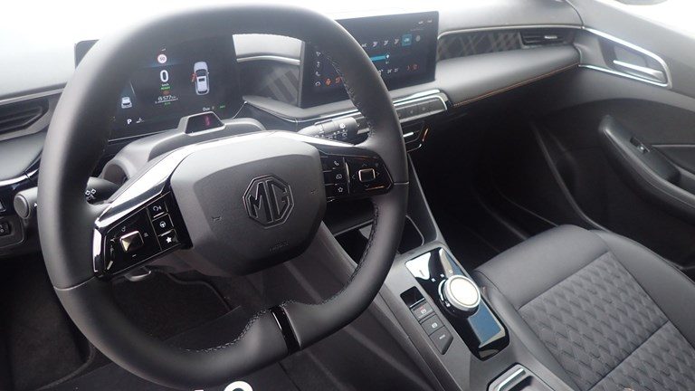 2025 MG MG3 — fotografija 6