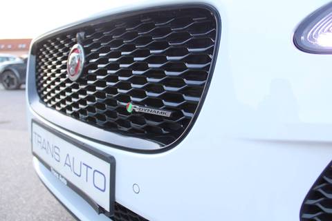 2019 Jaguar E-Pace — sličica 10