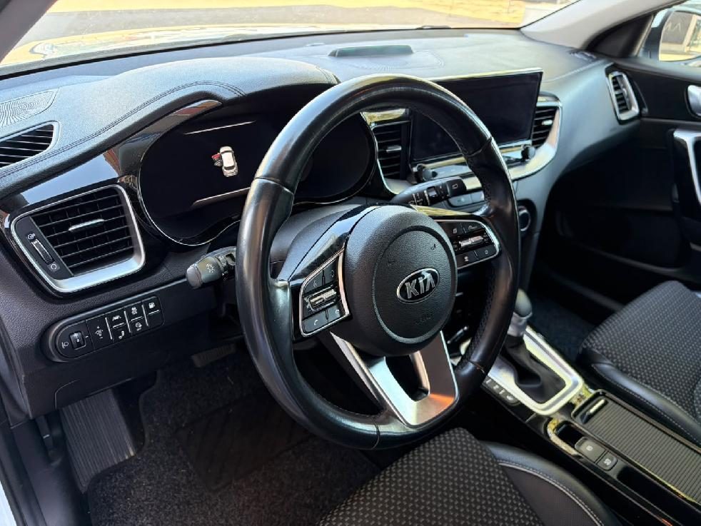 2021 Kia XCeed — fotografija 12