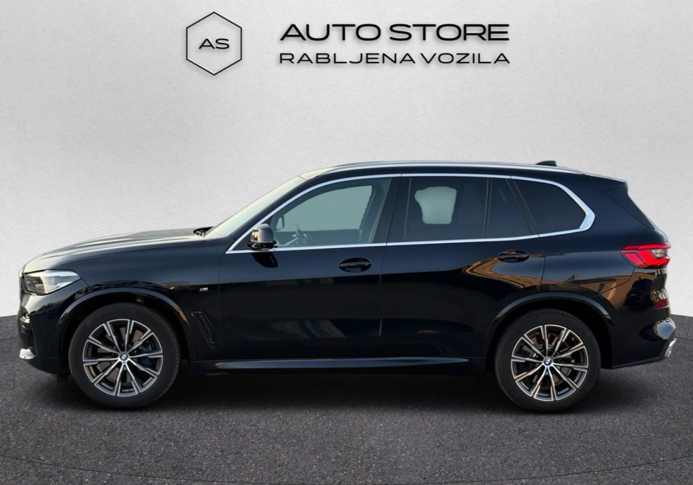 2019 BMW X5 M Sport — fotografija 4