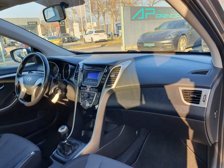 2014 Hyundai i30 — fotografija 16
