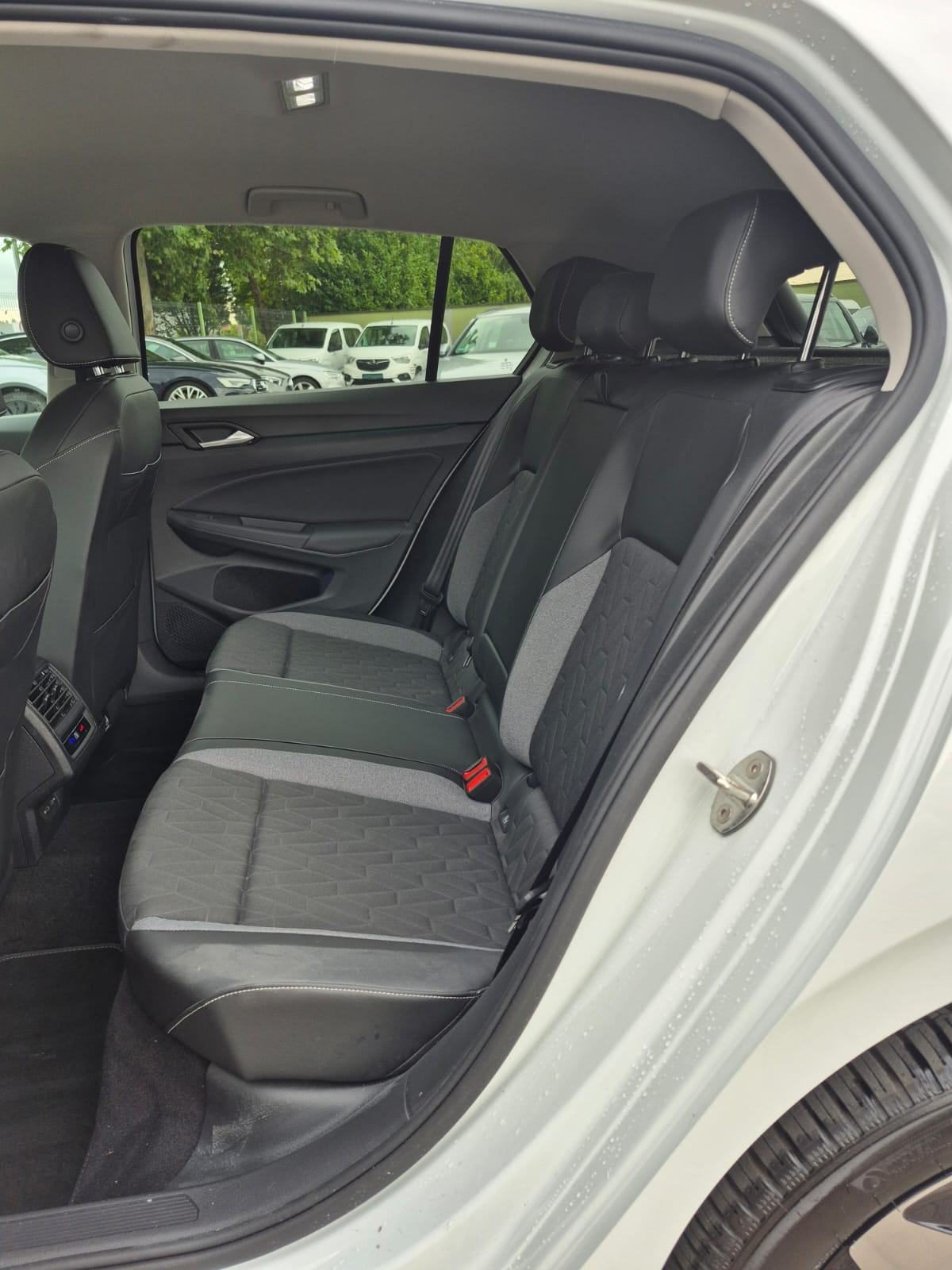 2024 Volkswagen Golf VIII — fotografija 12