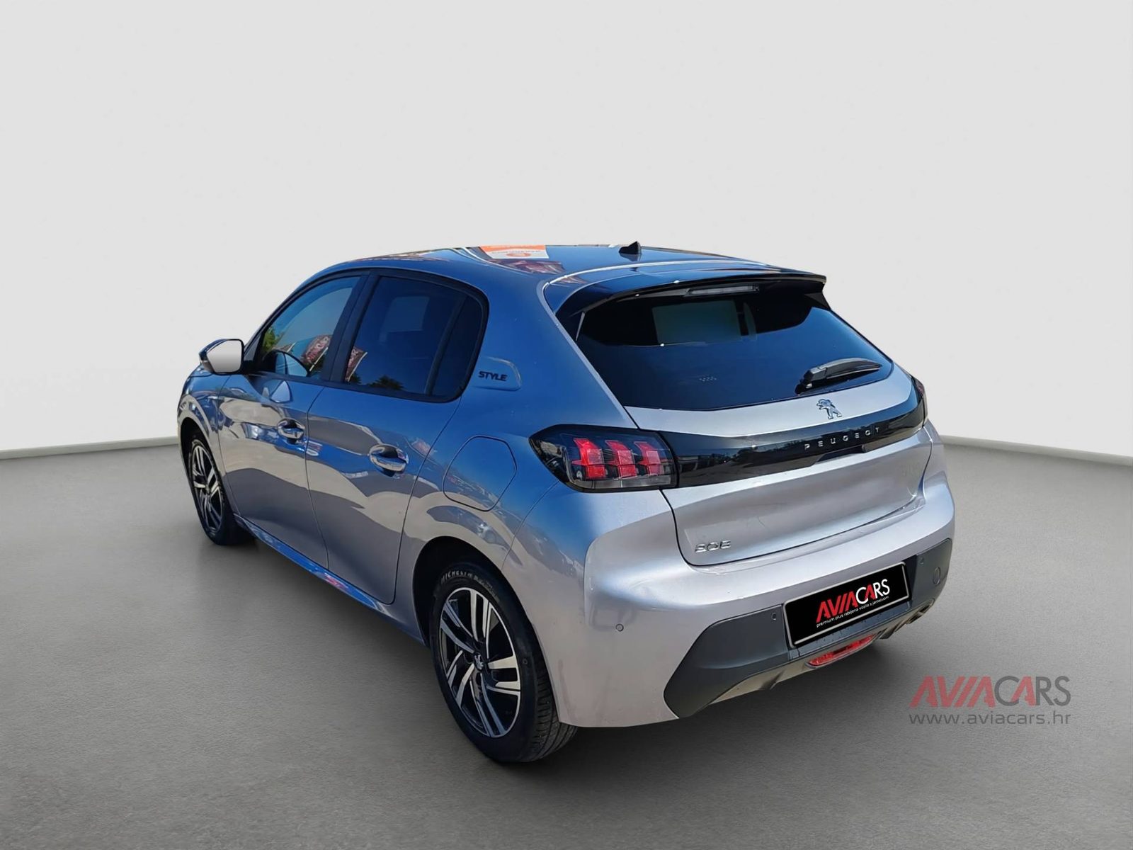 2024 Peugeot 208 — fotografija 5