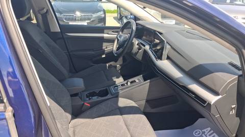 2024 Volkswagen Golf — sličica 9