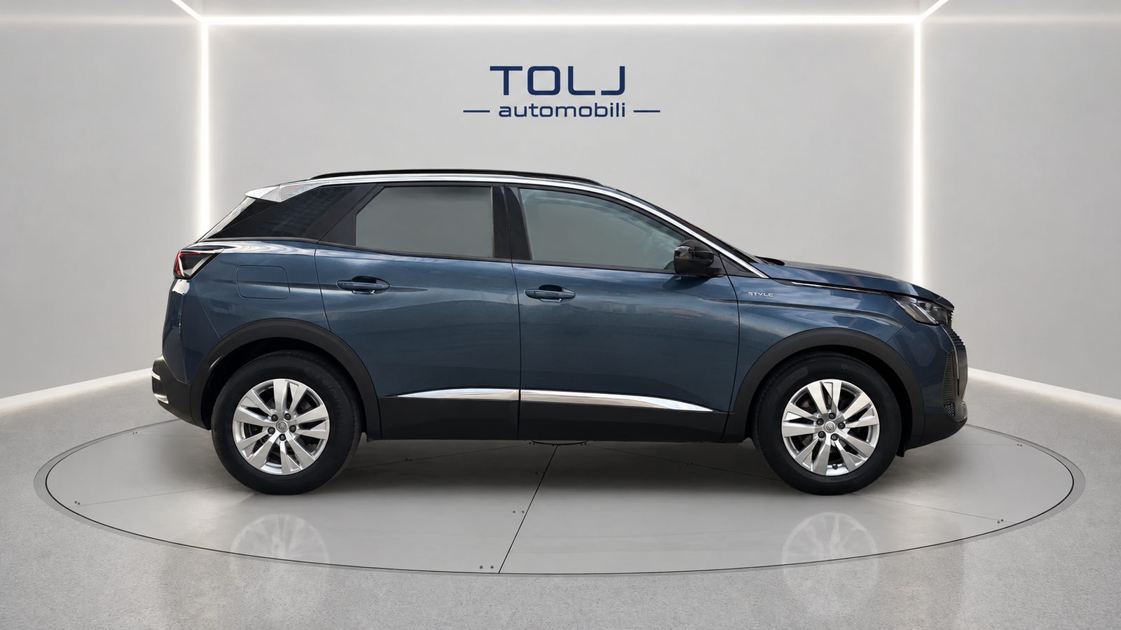 2022 Peugeot 3008 — fotografija 3
