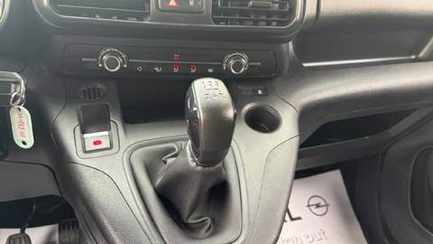 2021 Opel Combo van — sličica 19