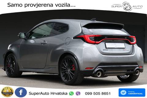 2024 Toyota Yaris — sličica 4