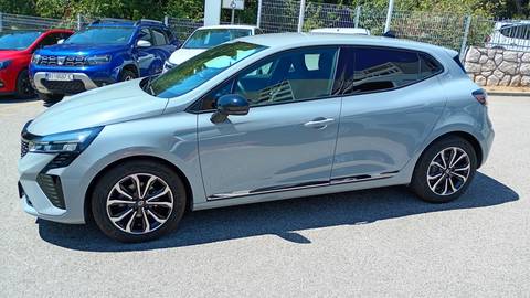 2025 Renault Clio V — sličica 10