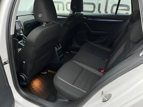 2019 Škoda Octavia Combi — sličica 7