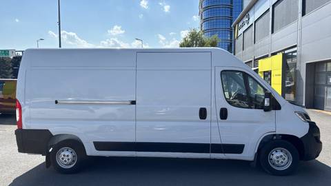 2026 Opel Movano — sličica 6