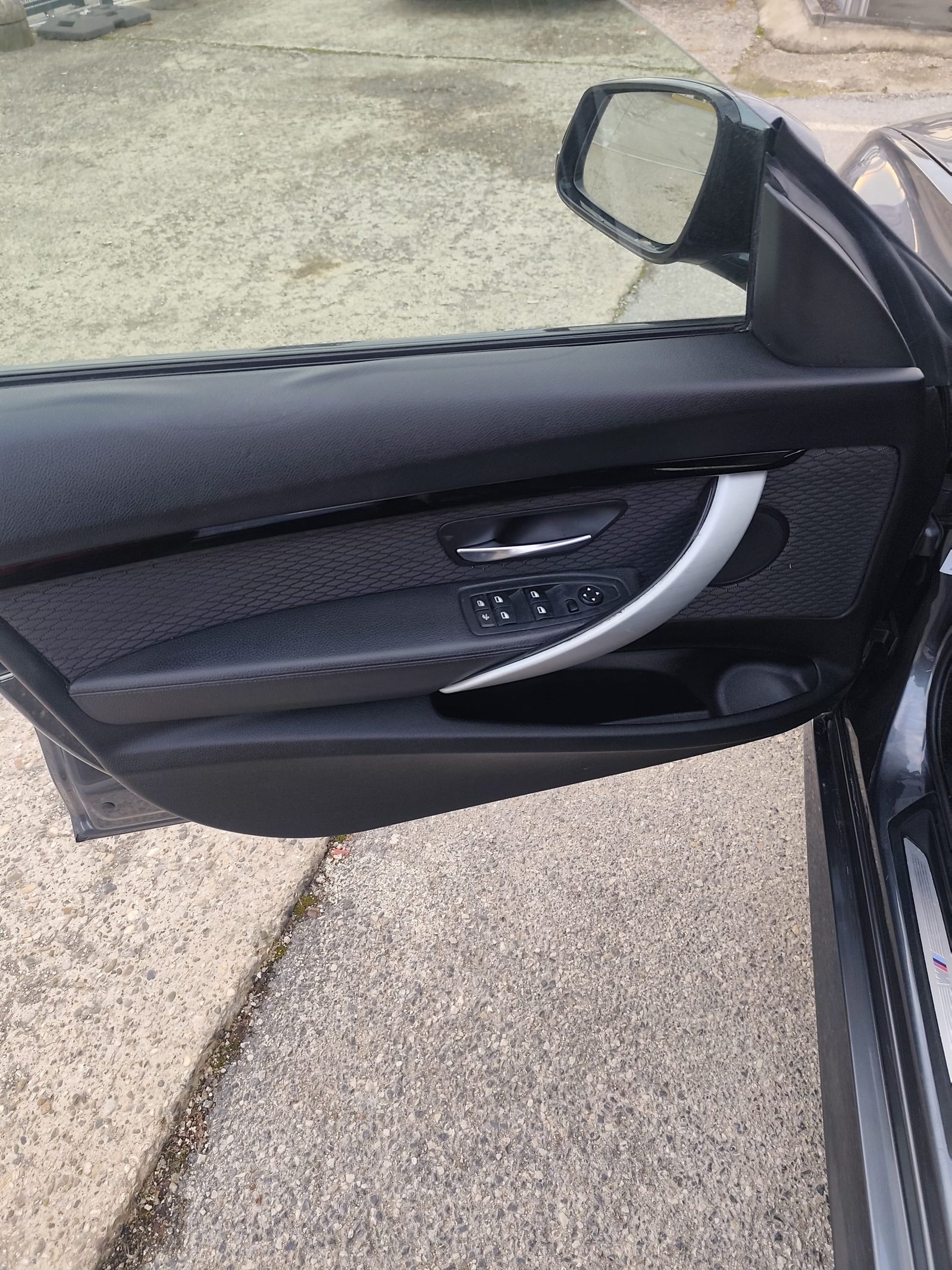 2014 BMW 3-Serie — fotografija 12