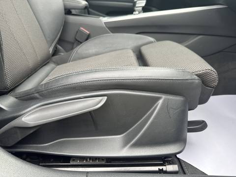 2022 Audi A4 — sličica 22