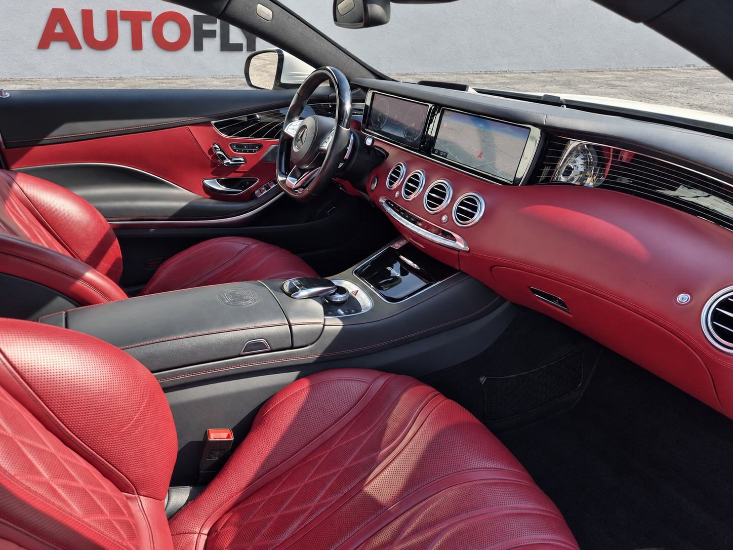 2015 Mercedes-Benz S-klasa — fotografija 16