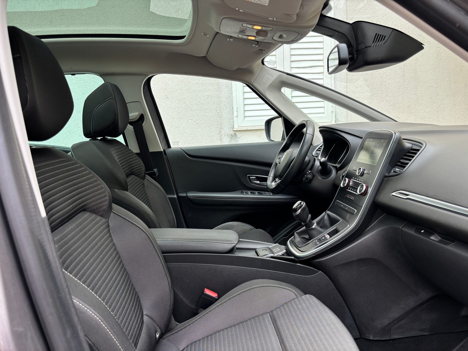 2016 Renault Scenic — fotografija 21