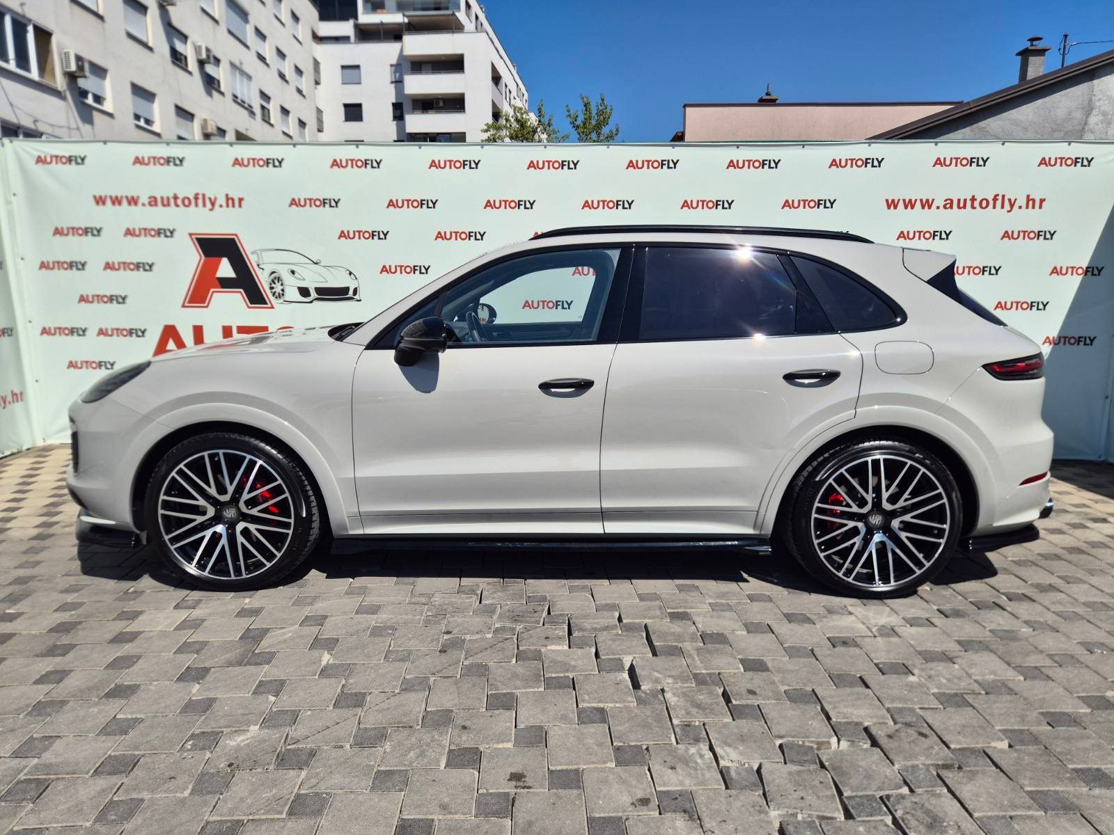 2023 Porsche Cayenne — fotografija 4