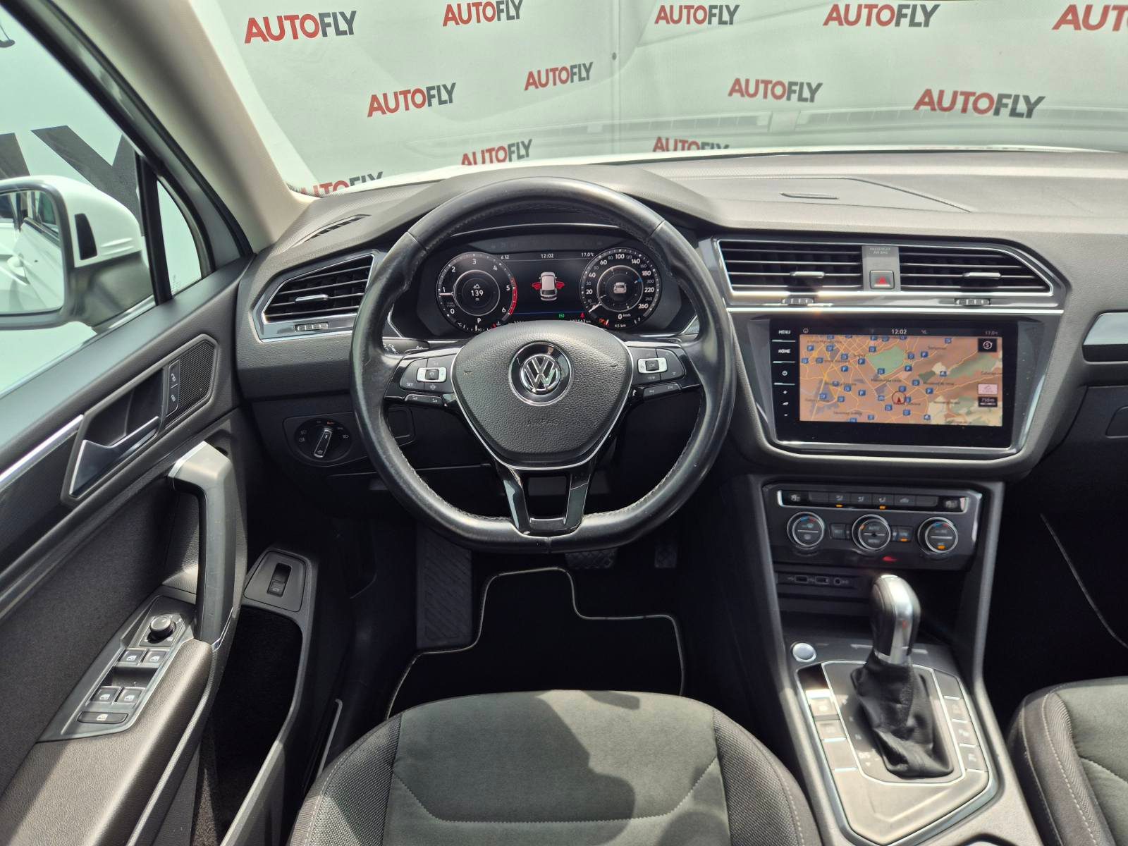 2019 Volkswagen Tiguan Highline — fotografija 17