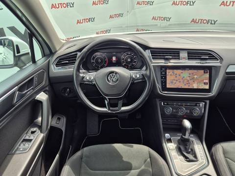 2019 Volkswagen Tiguan Highline — sličica 17