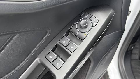 2022 Ford Focus — sličica 19