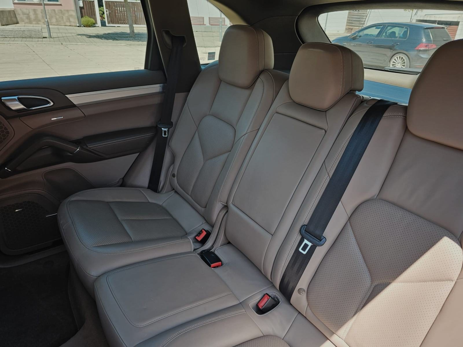 2011 Porsche Cayenne — fotografija 11