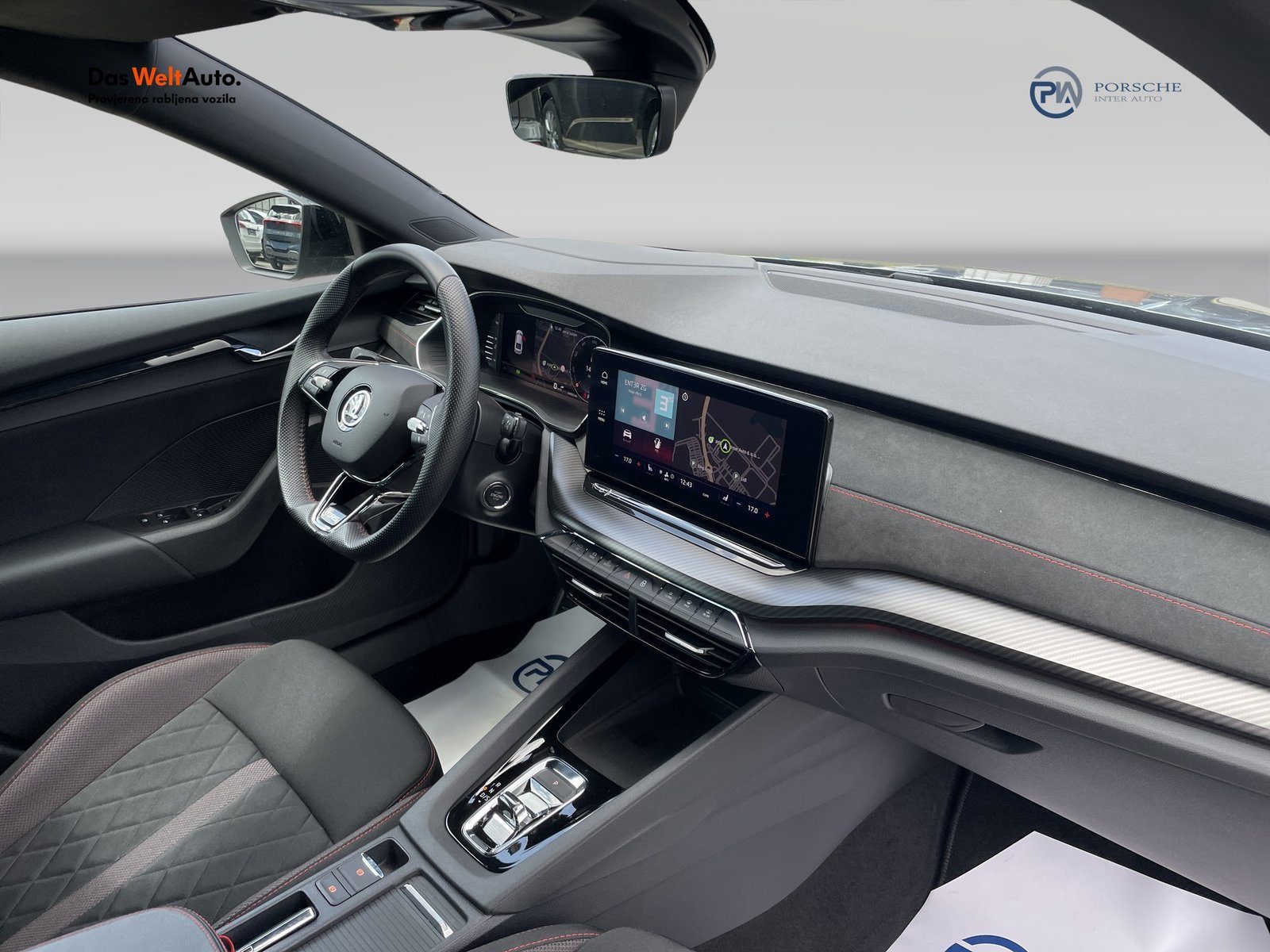 2023 Škoda Octavia — fotografija 13