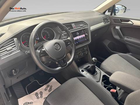 2017 Volkswagen Tiguan — sličica 9
