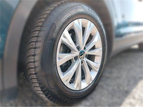 2023 Volkswagen Tiguan — sličica 6