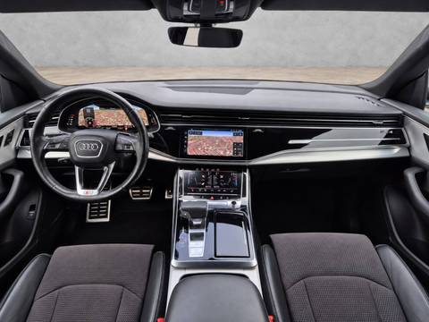 2019 Audi Q8 S line — sličica 12
