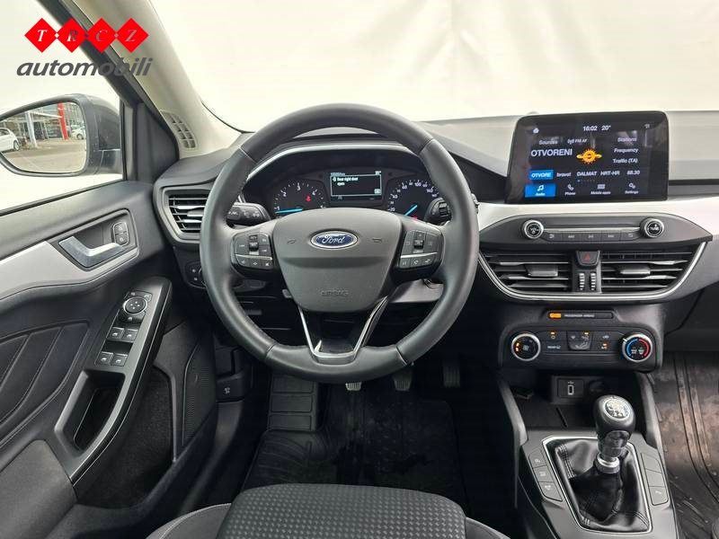 2020 Ford Focus — fotografija 9