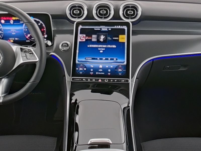 2025 Mercedes-Benz GLC — fotografija 6
