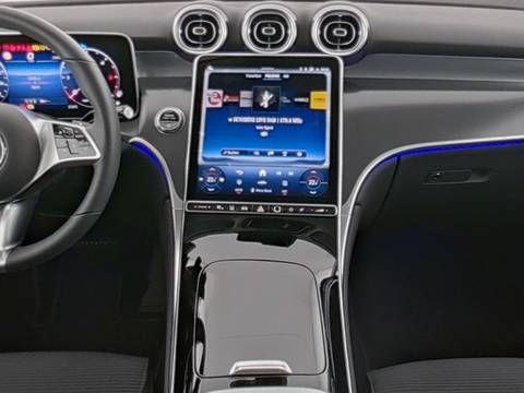 2025 Mercedes-Benz GLC — sličica 6
