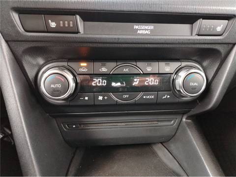 2015 Mazda MAZDA3 — sličica 14