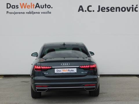 2023 Audi A4 S line — sličica 5