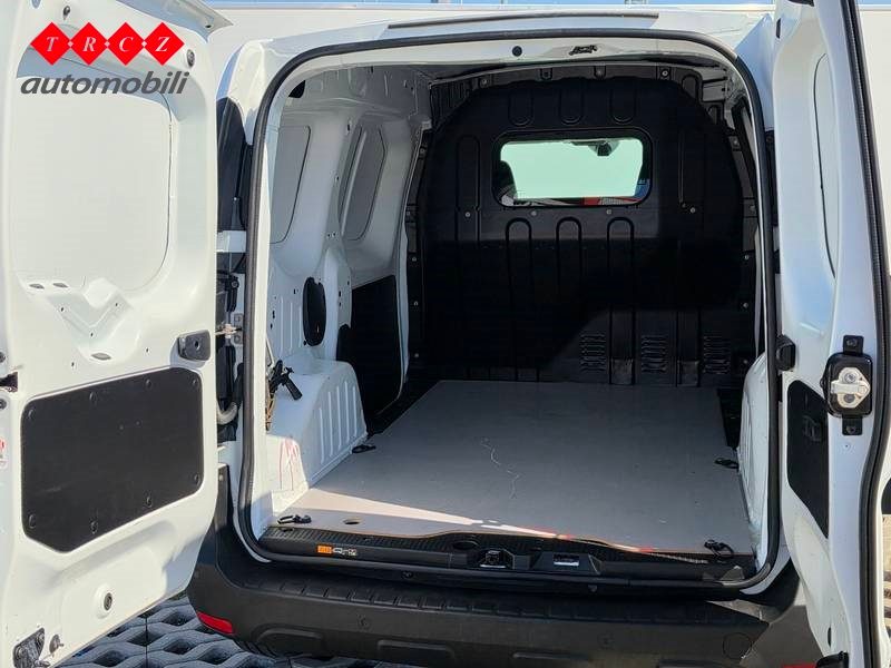 2022 Renault Express — fotografija 5