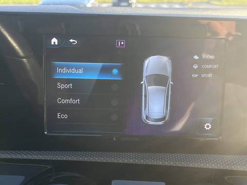 2019 Mercedes-Benz A-klasa — sličica 30