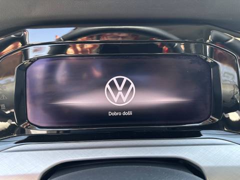 2024 Volkswagen Golf — sličica 25