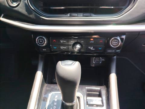 2022 Jeep Compass — sličica 29