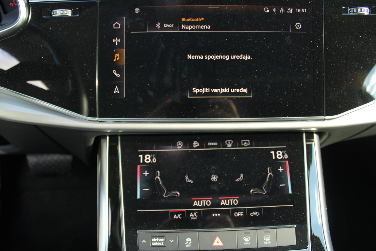 2021 Audi Q7 — fotografija 21