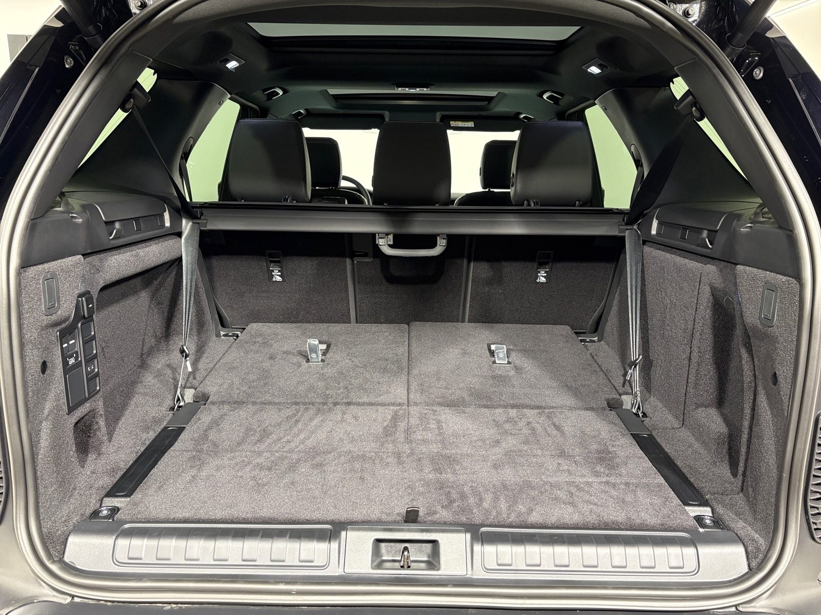 2025 Land Rover Discovery — fotografija 12