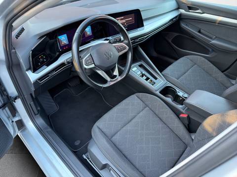 2024 Volkswagen Golf — sličica 7