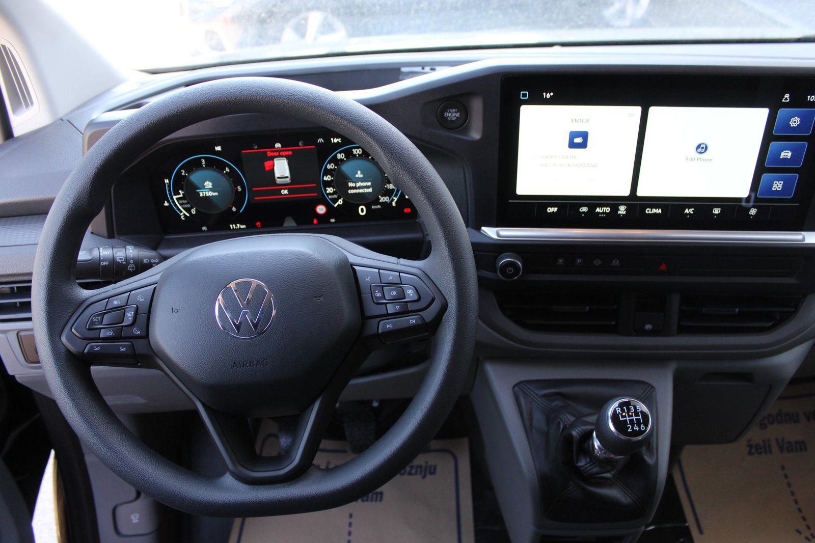 2026 Volkswagen Caravelle — fotografija 9