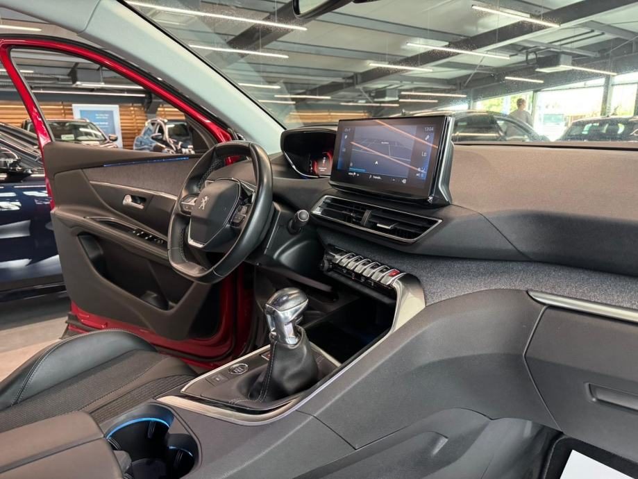 2021 Peugeot 3008 — fotografija 22