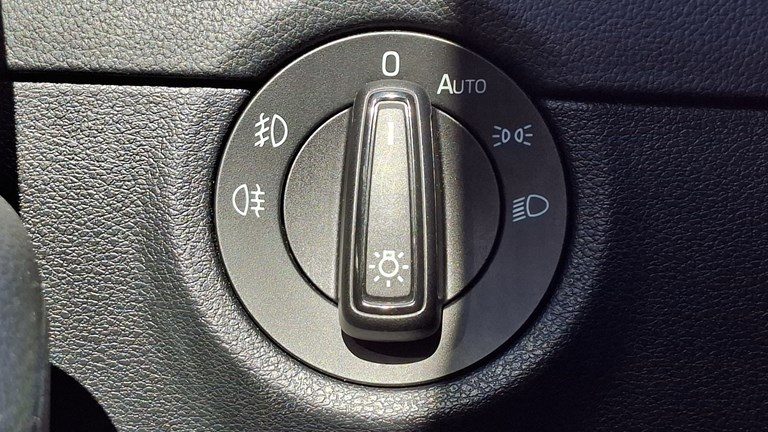 2018 Škoda Octavia — fotografija 22
