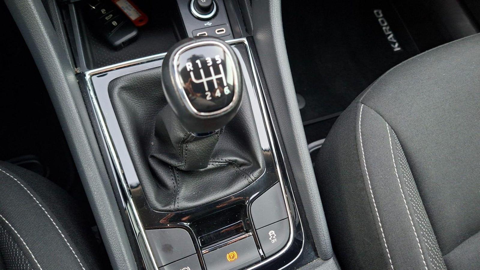 2024 Škoda Karoq — fotografija 16