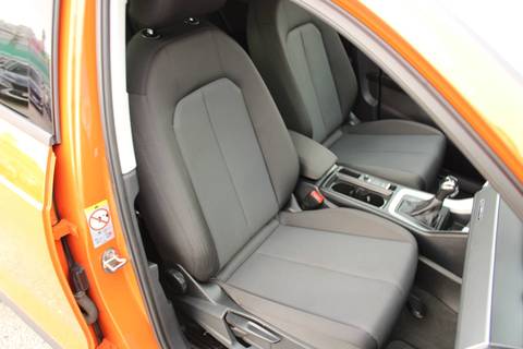 2019 Audi Q3 — sličica 11