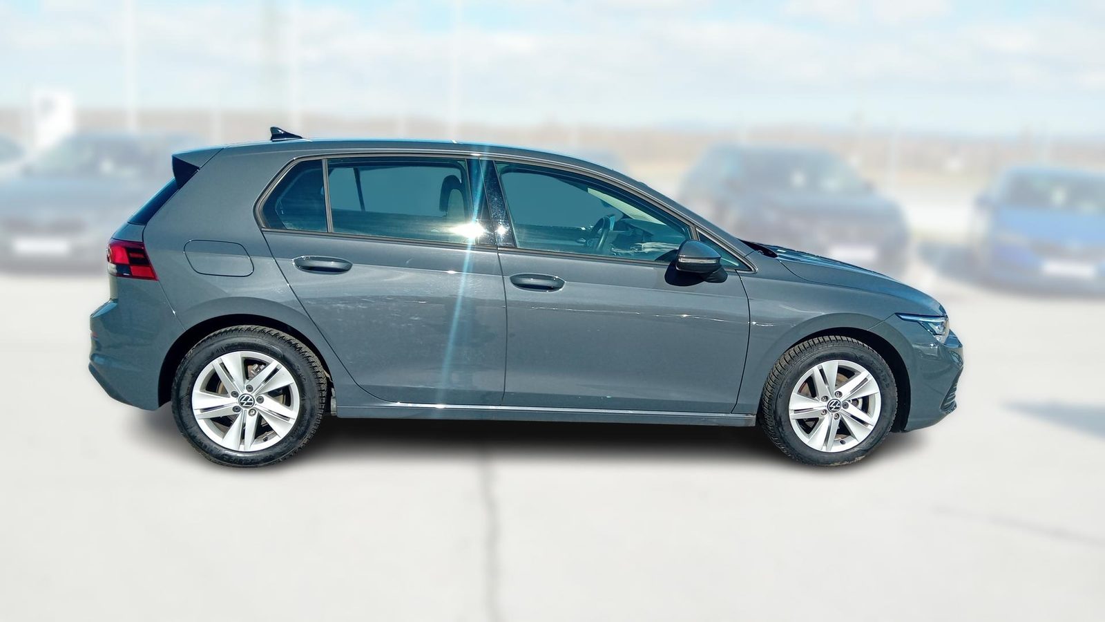 2024 Volkswagen Golf — fotografija 8