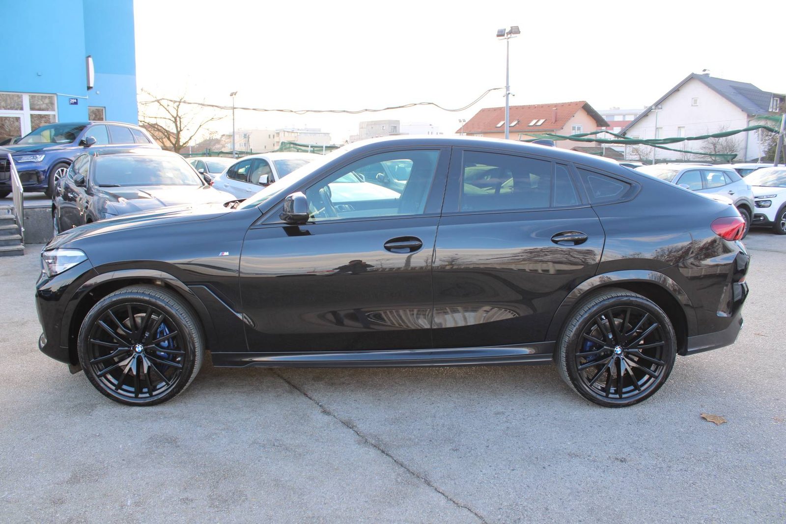 2023 BMW X6 — fotografija 8