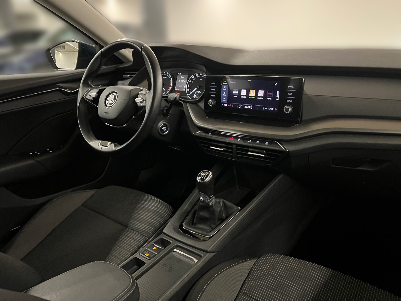 2022 Škoda Octavia Combi — fotografija 19