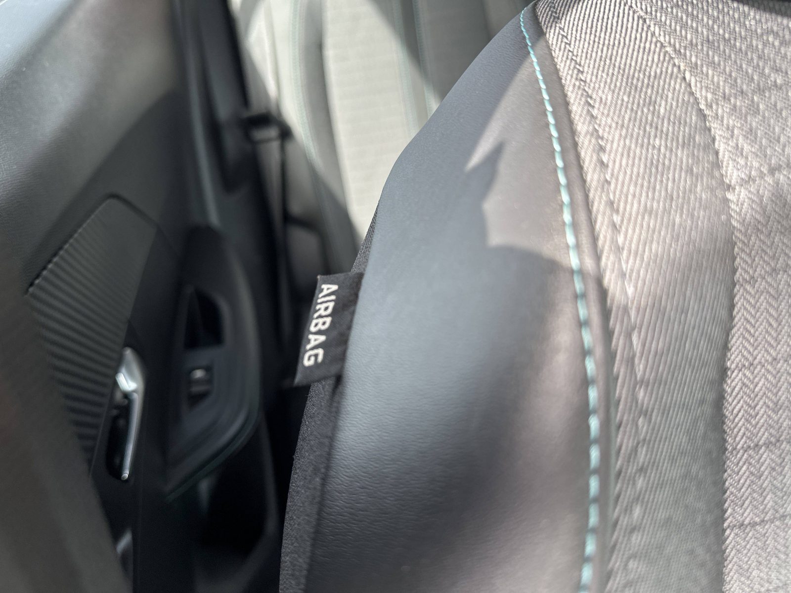 2023 Peugeot 2008 — fotografija 23