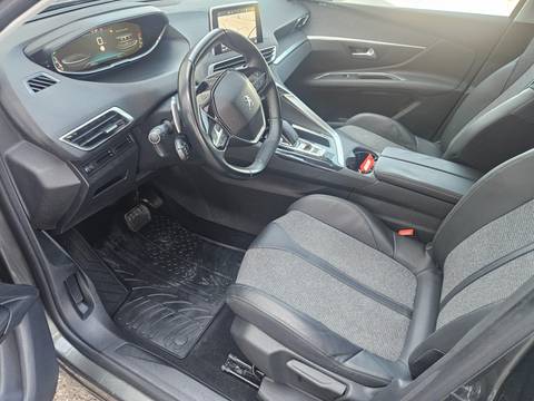 2017 Peugeot 3008 — sličica 7