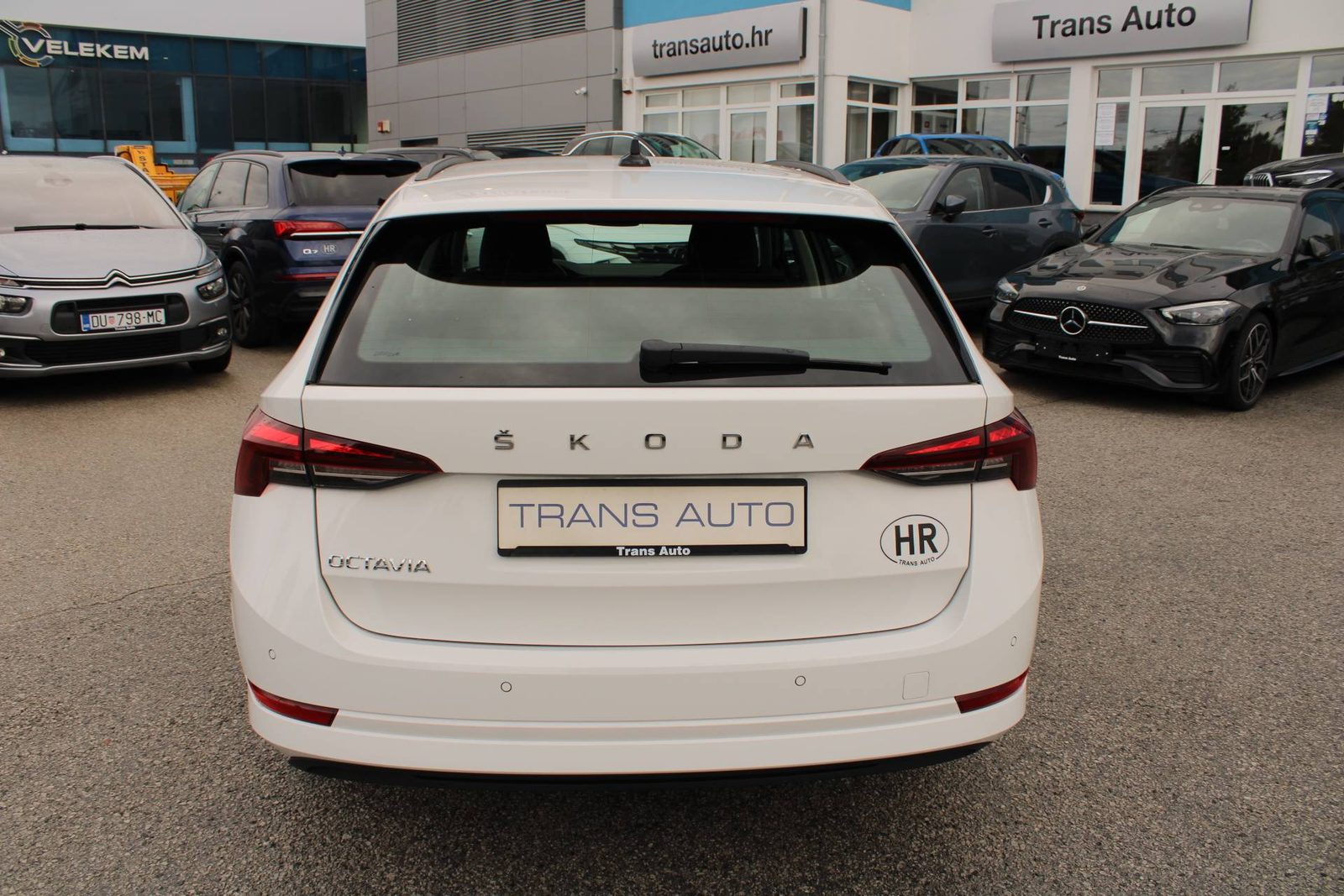 2023 Škoda Octavia Combi — fotografija 6